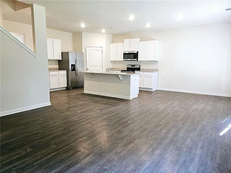 274 Walnut Grove Way — Photo 10