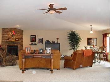 2nd image of 251 Oak Dr