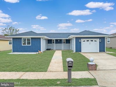 7 Puerto Vallarta St, Toms River, NJ, 08757