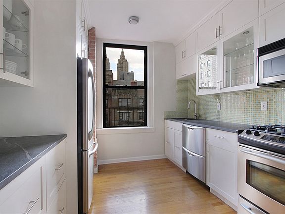 5th image of 306 Columbus Ave #55
