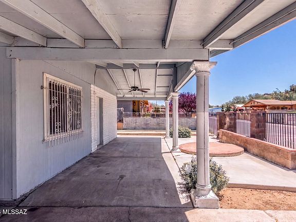 4th image of 453 E Calle Socorro
