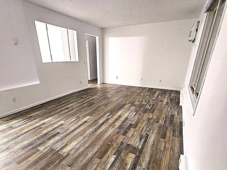 1 Richards Dr — Photo 10