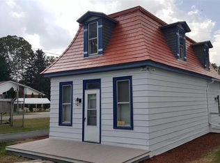 906 Main St, Beverly, WV 26253