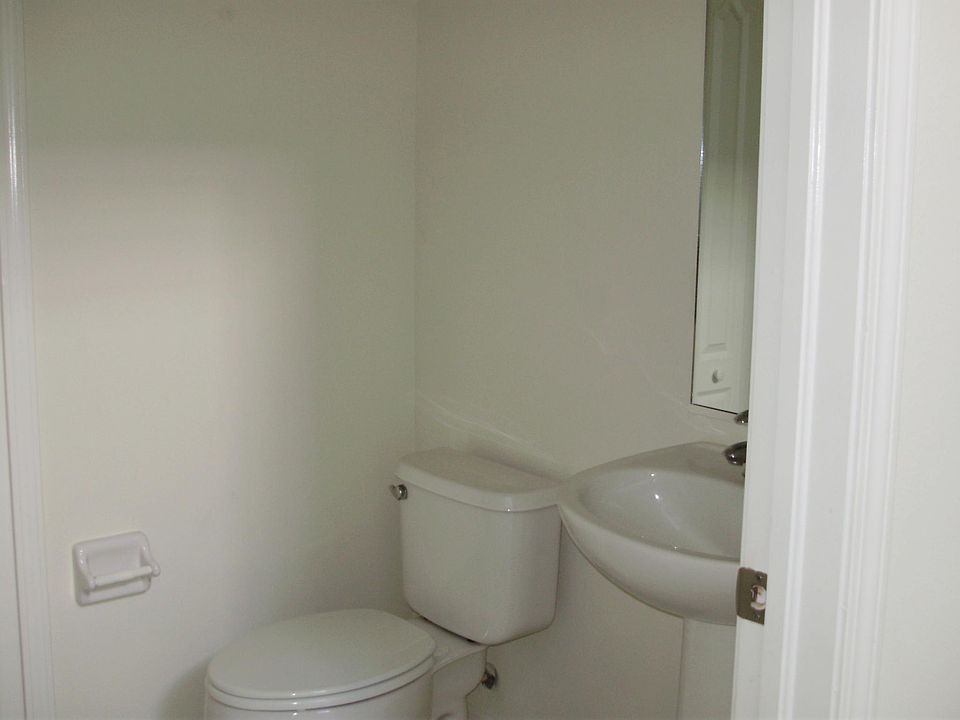 1st image of 7814 Carriage Pointe Dr