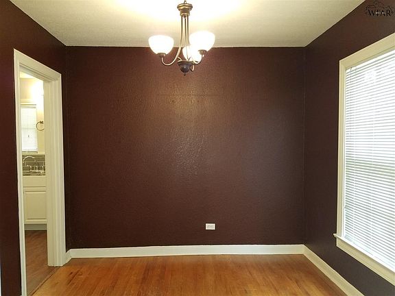 5th image of 1807 Dayton Ave