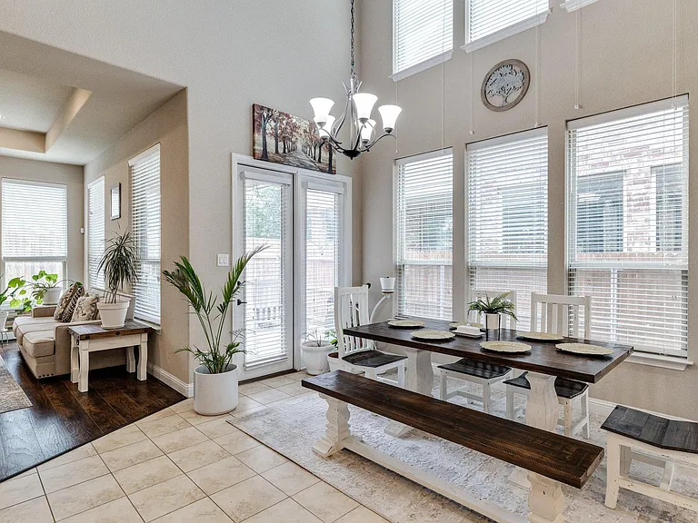7148 Chelsea Dr — Photo 29
