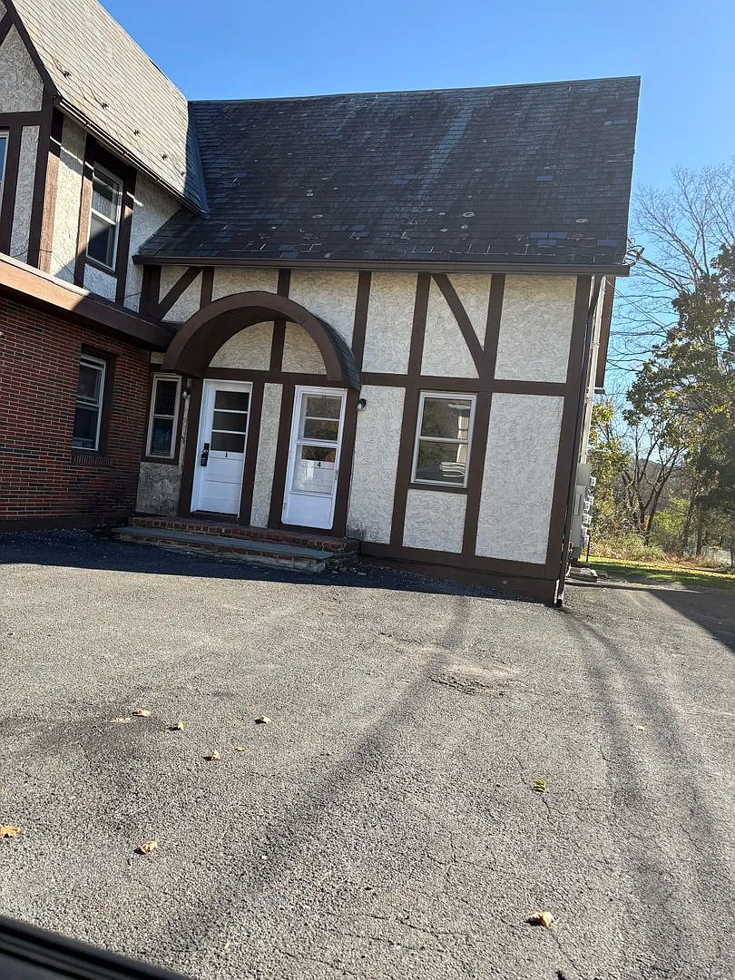 1826 Route 209 — Photo 3