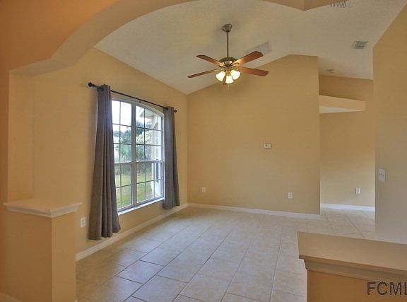 3rd image of 22 Luther Dr