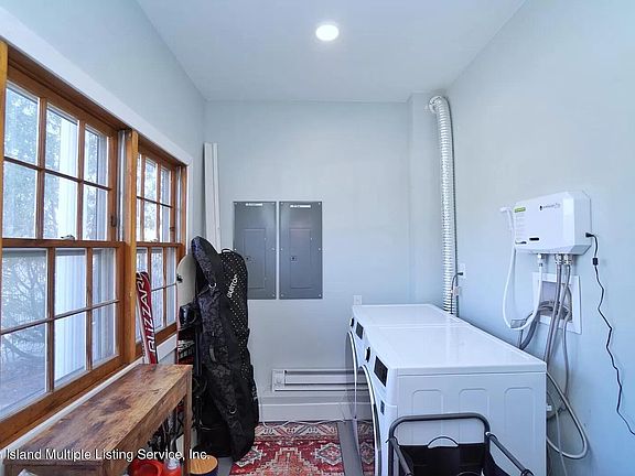 3rd image of 1574 Drumgoole Rd E #1