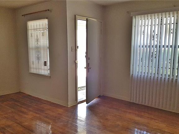 5th image of 11804 Oberlin Dr