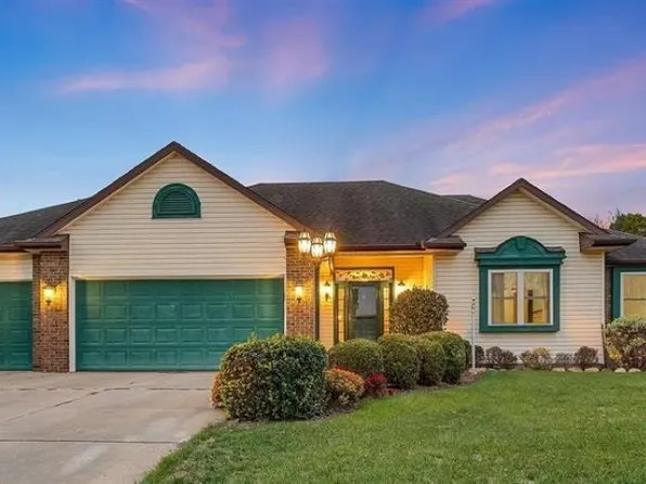 55137 Ardith St, Osceola, IN 46561