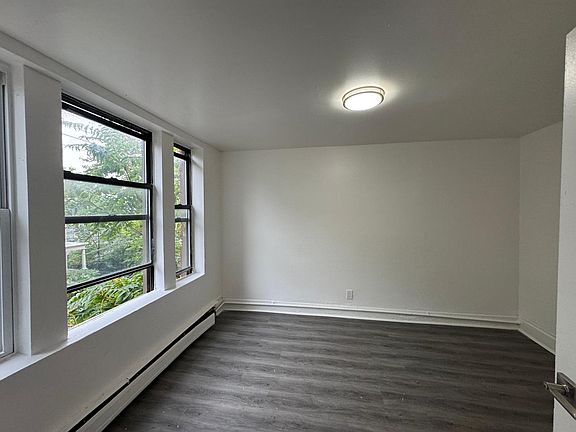 3rd image of 168 Clinton Ave #8E