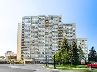 7 Townsgate Dr #1203, Vaughan, ON L4J7Z9