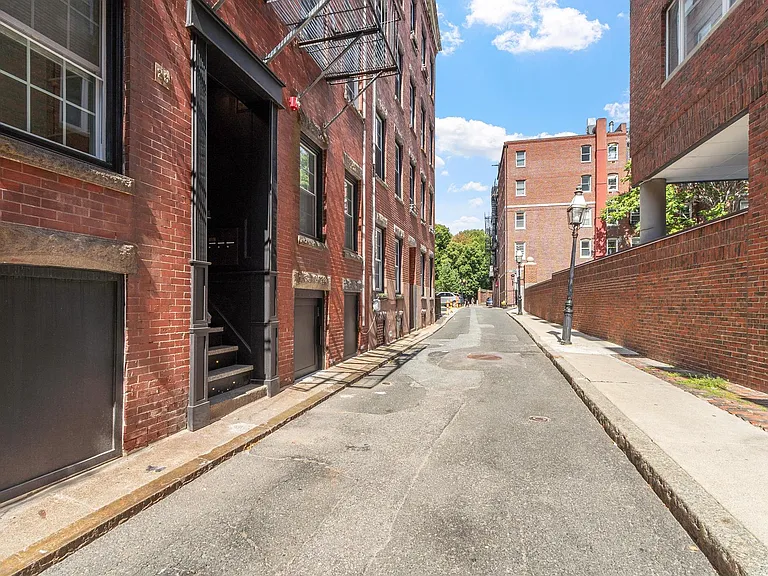 23 Harris St #1 — Photo 14