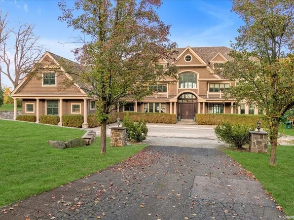 263 Harbor Acres Road, Sands Point, NY 11050
