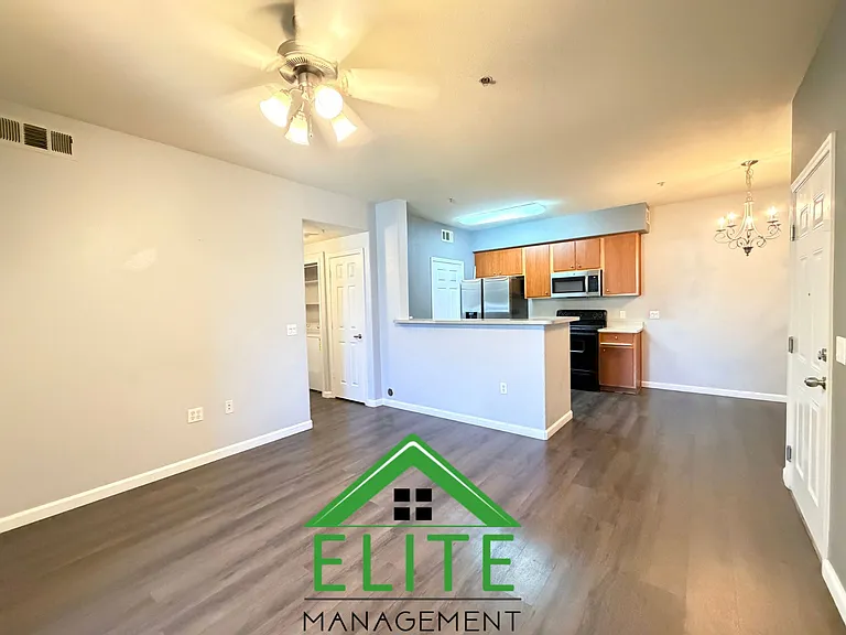 1181 Whitney Ranch Pkwy #711 — Photo 5