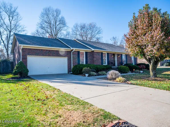 194 Circle Valley Dr, Louisville, KY 40229