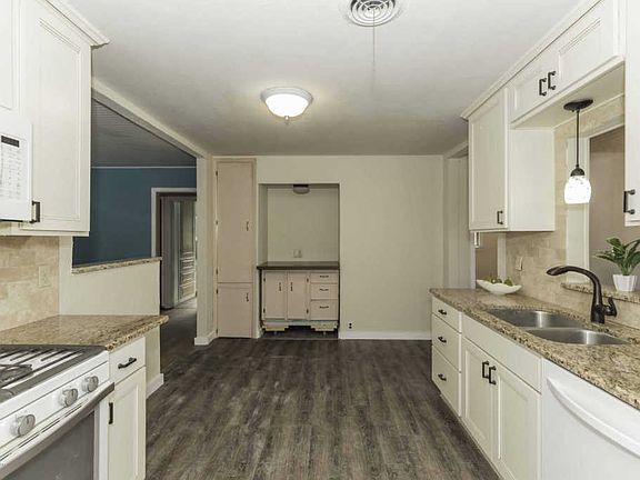 3rd image of 633 N Osage St