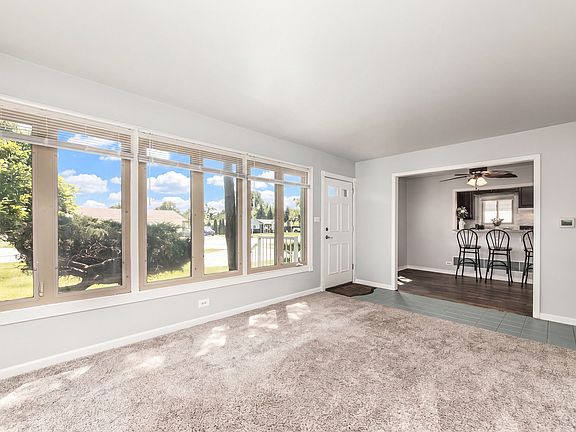 5th image of 3008 N Wolf Rd