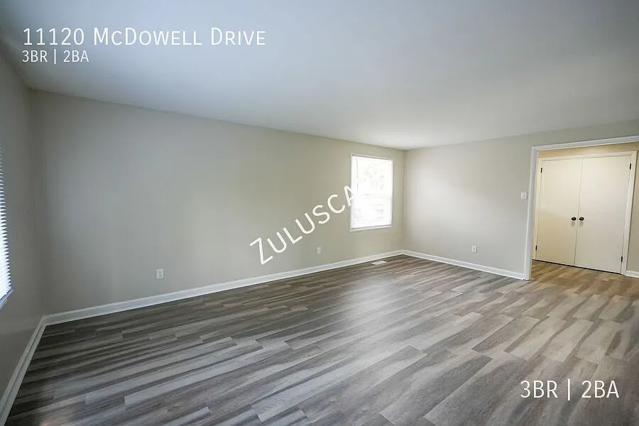 11120 McDowell Drive / 3 bed 2 bath Ranch — Photo 3