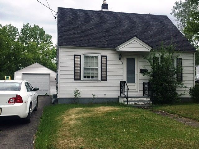 1st image of 154 Jefferson Ave