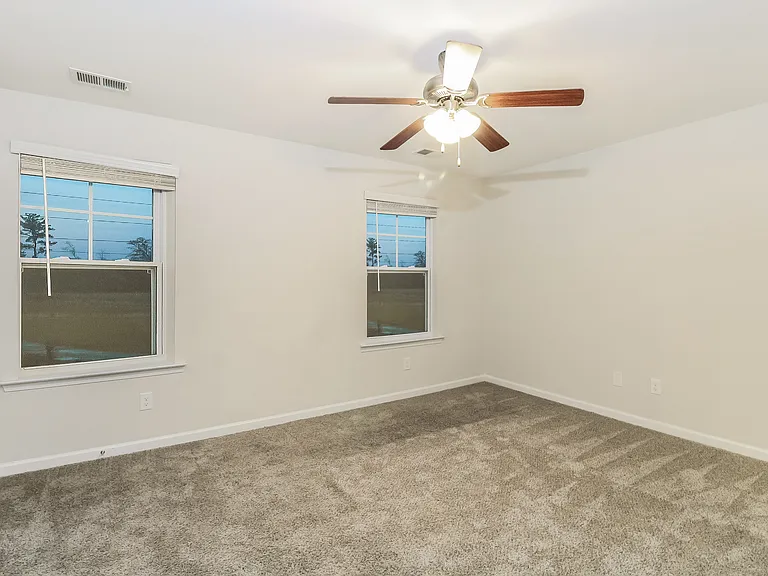 2944 Old Field Rd — Photo 7
