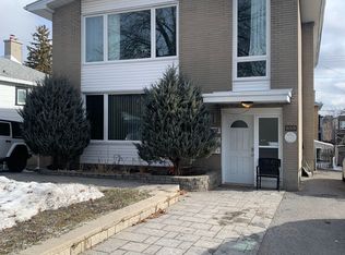 859 Tavistock Rd #3, Ottawa, ON K2B5N5