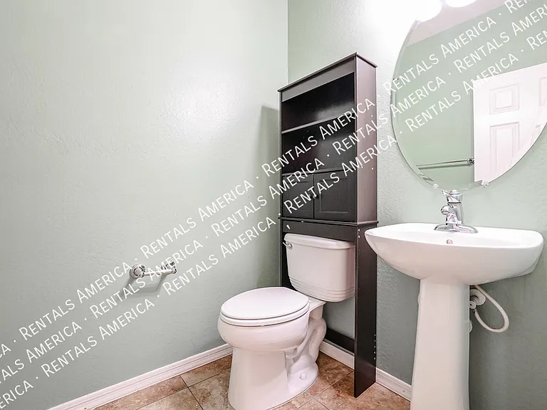 2127 W Monte Cristo Ave — Photo 12