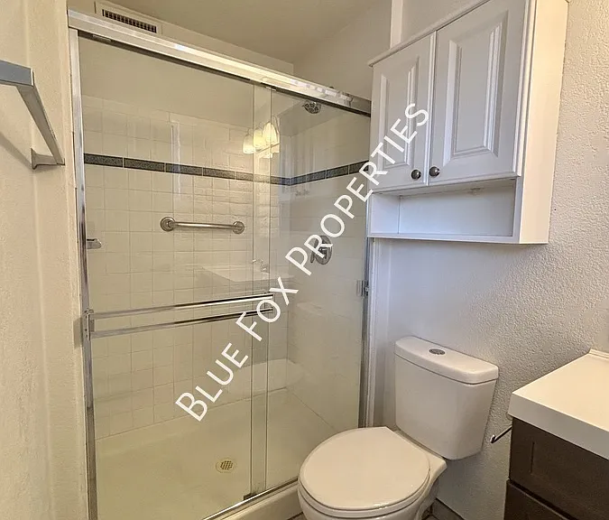 2780 W Via Del Santo — Photo 17