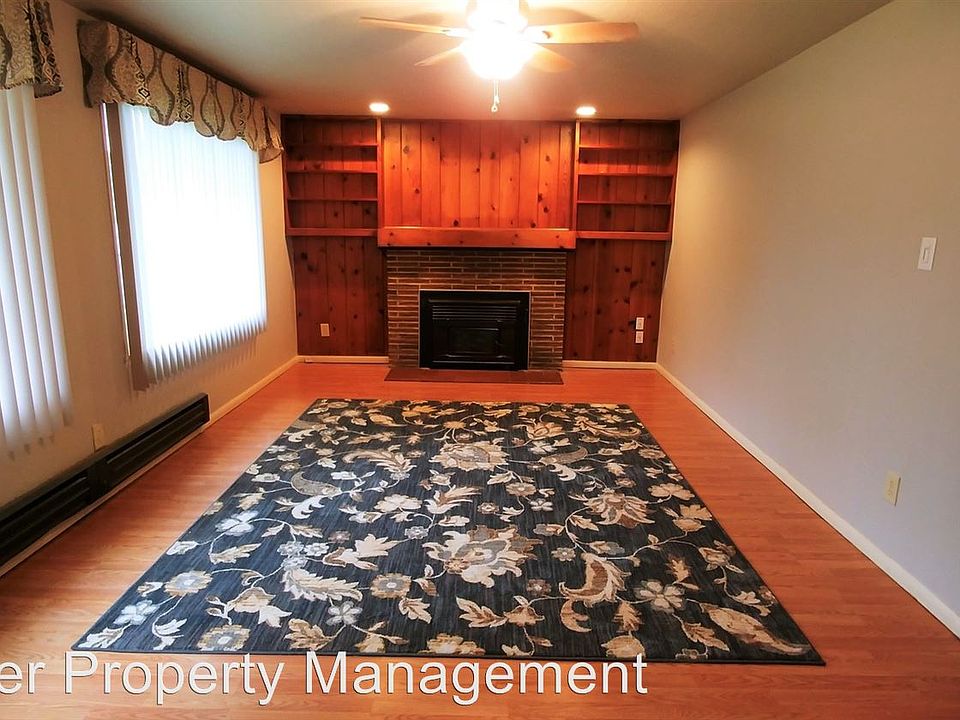 1st image of 4203 Sunset Dr W