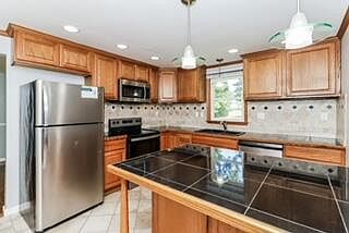 5th image of 13 Marys Ct