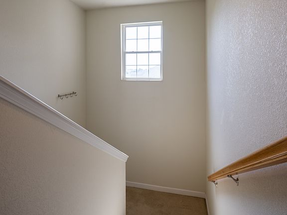 3rd image of 3606 Thornhill Dr #0