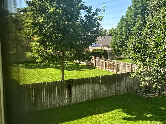 5th image of 16622 N Windsor Ln
