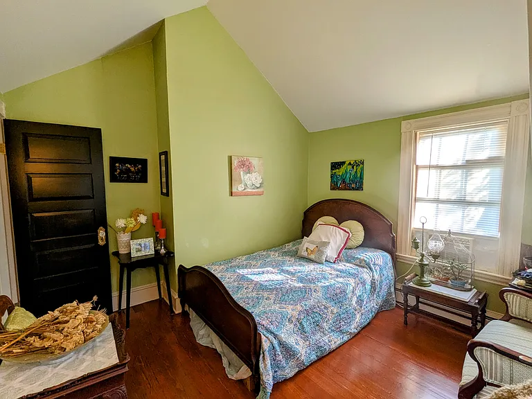 14 Highland Ave — Photo 37