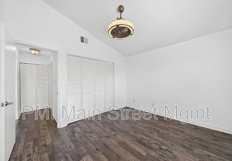 2512 Woodgate Blvd #203 — Photo 18