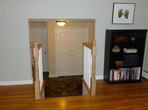 4th image of 36 Twin Circle Dr