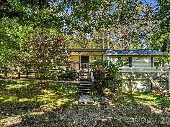 2nd image of 35 Evelyn Acres Dr