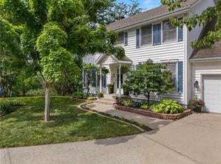 1610 SW Rock Creek Dr, Blue Springs, MO 64015