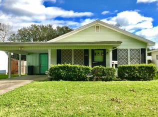 2249 1st St, Port Neches, TX 77651