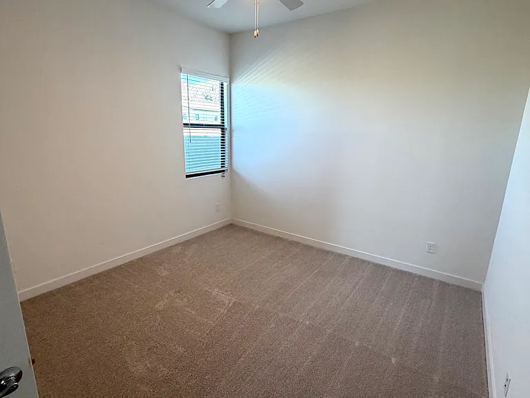 835 E Hopi Trl — Photo 5