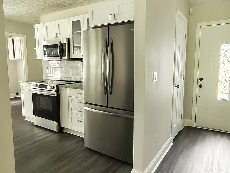750 Flintlock Dr — Photo 3
