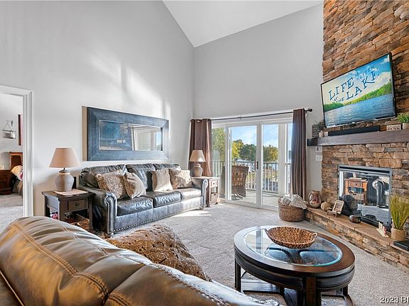 2nd image of 236 Lakeview Resort Blvd Unit 4B