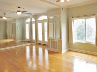 2161 Peachtree Rd, Atlanta, GA 30309