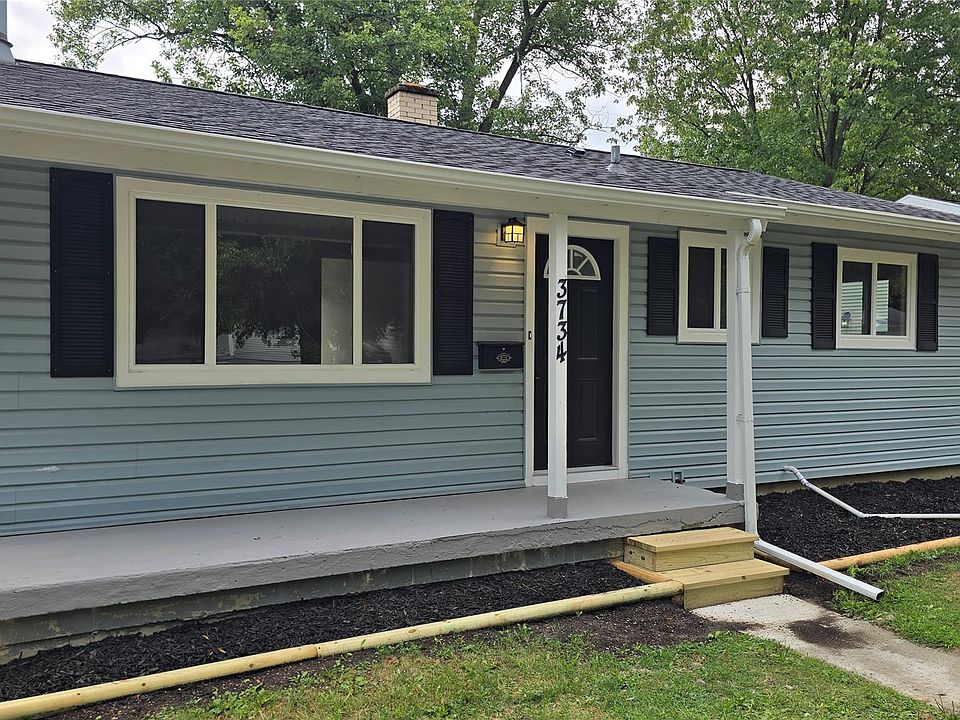 1st image of 3734 Holly Ave
