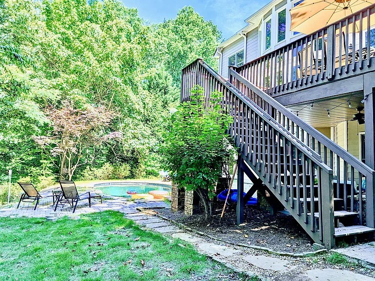 625 Wildmeadow Glenn — Photo 48
