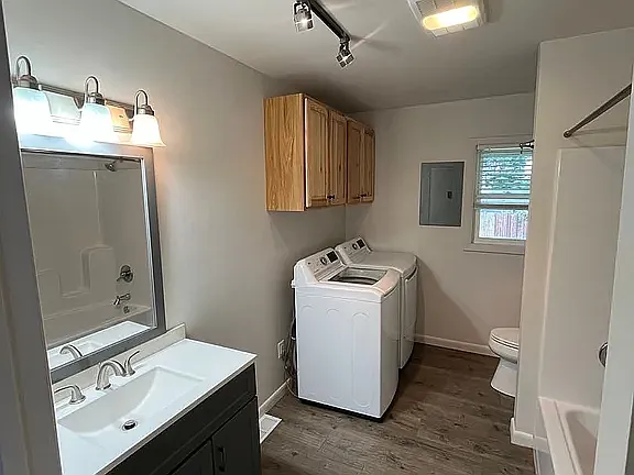 3512 N Kingsley Dr — Photo 4