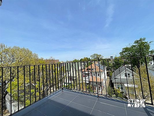 1st image of 332 E 28th St #2C