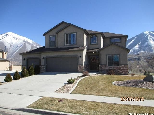 1st image of 2728 E Canyon Crest Dr