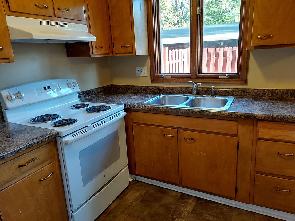 1st image of 4550 Apple Orchard Ln