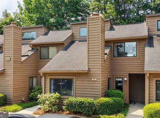304 Parkaire Xing, Marietta, GA 30068